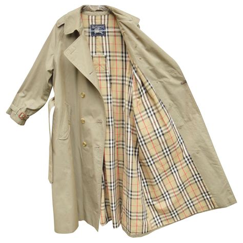 reconnaître un vrai trench burberry vintage|authentic vintage burberry trench coat.